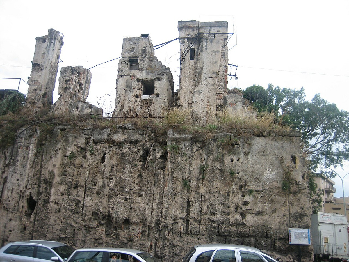 A Palermo c'era una porta che difendeva la città: ci passi davanti ogni giorno - Foto: Kalima/Wikipedia