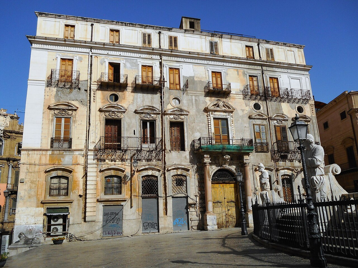 Il palazzo aristocratico dove Palermo intrecciò fasti e intrighi familiari - Foto: Stendhal55/Wikipedia