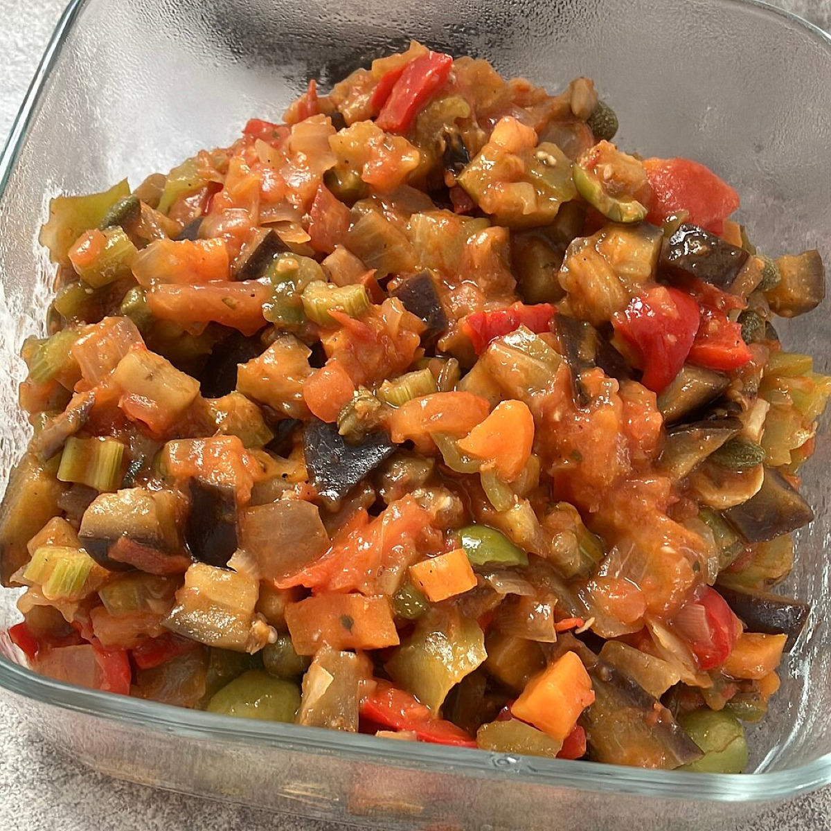 Il piatto che nacque per errore e conquistò i palazzi di Catania: lo mangi spesso ed è buonissimo - Foto: El Mono Español/Wikipedia