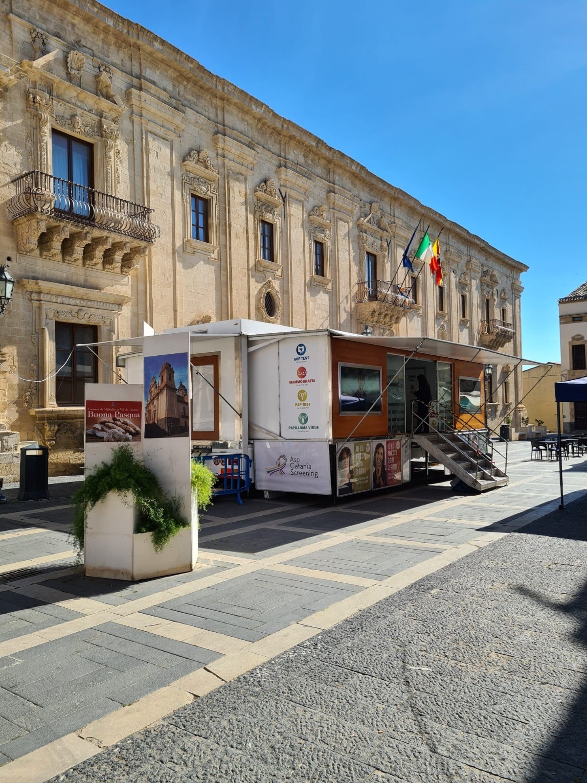 Asp Catania, parte la Campagna Itinerante di Prevenzione Oncologica - Credit Foto Asp Catania