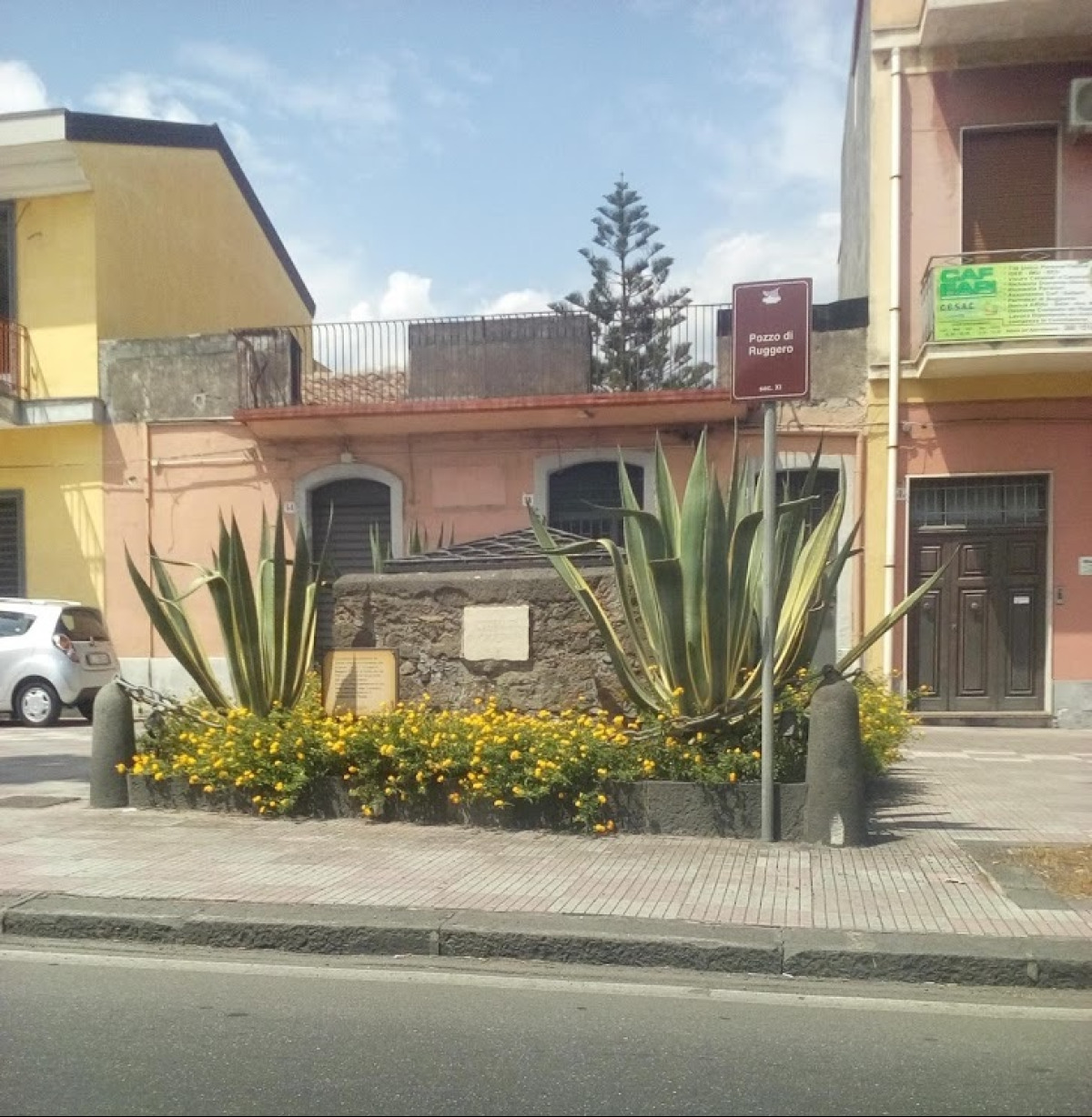 Il mistero sotterraneo che un giorno fece tremare Catania: nessuno immaginava cosa si nascondesse laggiù - Foto: Vallelerio/Wikipedia