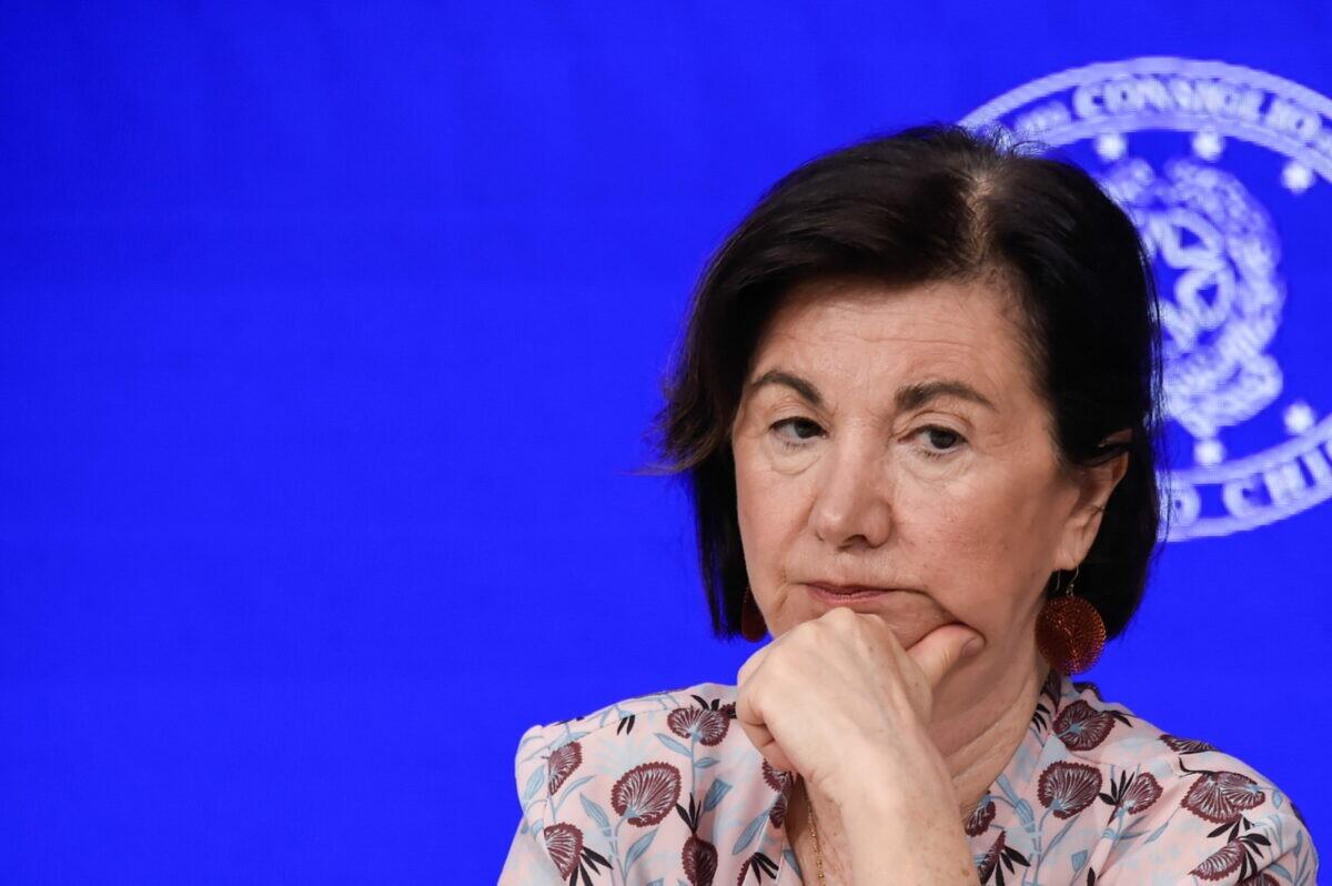 Roccella si prepara a difendersi in Commissione Segre | La verità sul suo presunto antisemitismo ti sorprenderà! - 