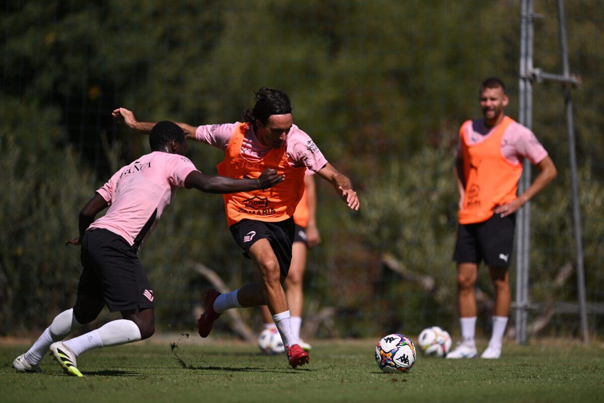 Palermo FC in forma smagliante | Scopri il segreto dell'allenamento che stupisce tutti! -