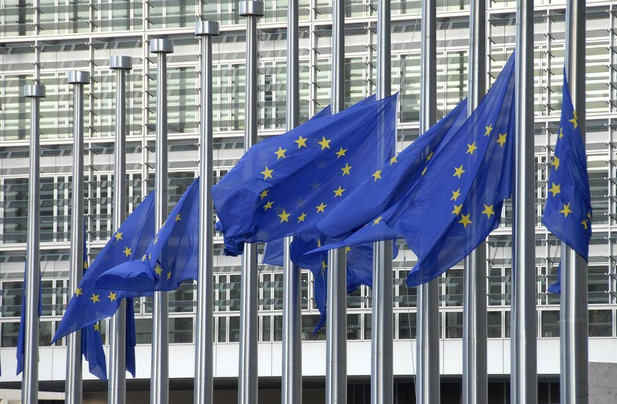 Ue lancia la Roadmap Difesa 2030: muro antidroni e scudo spaziale -