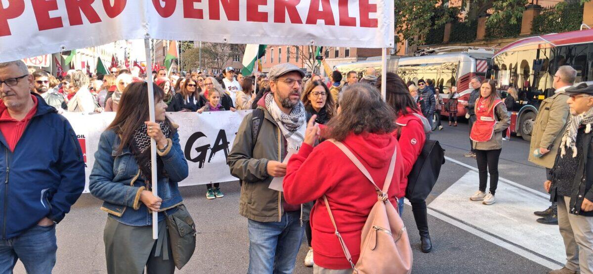 Ryanair Dirotta 26 Voli per Scappare dallo Sciopero | La Cgil Non Si Fa Intimidire! - 