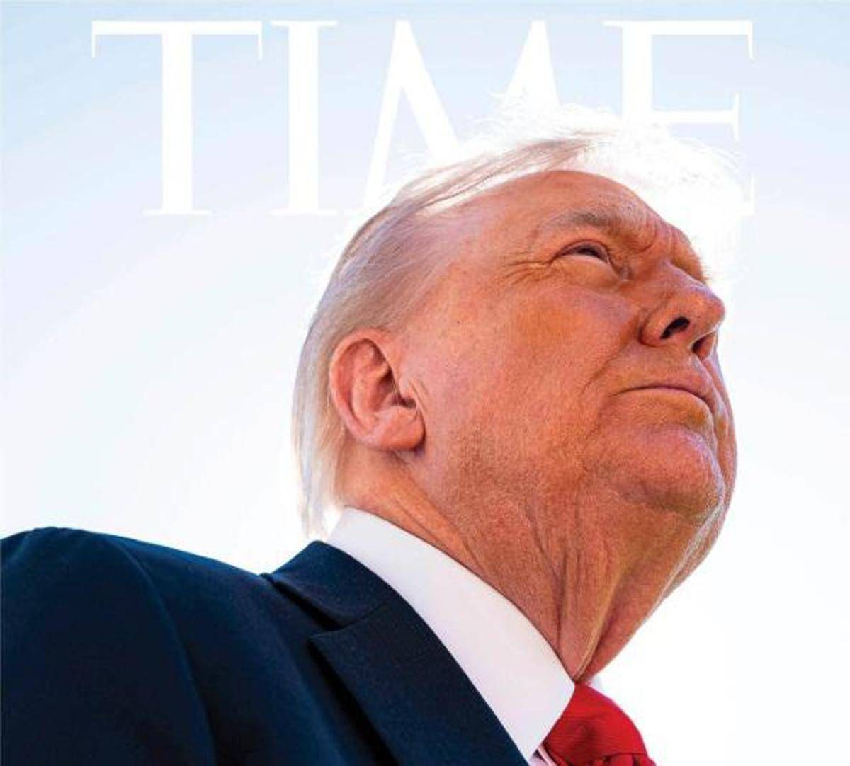 Trump boccia la foto di Time: "Non ho i capelli" -