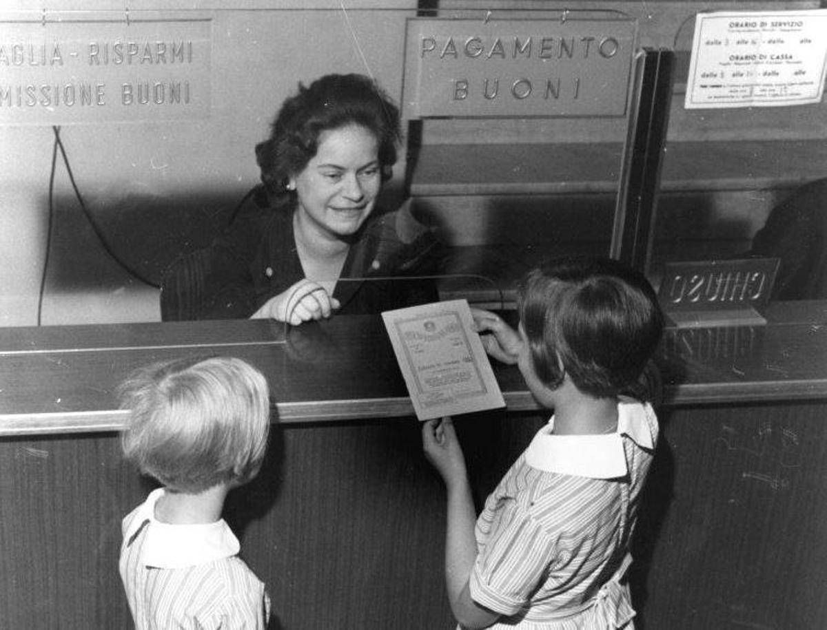 Porto sicuro e player del miracolo economico, 150 anni del risparmio postale -