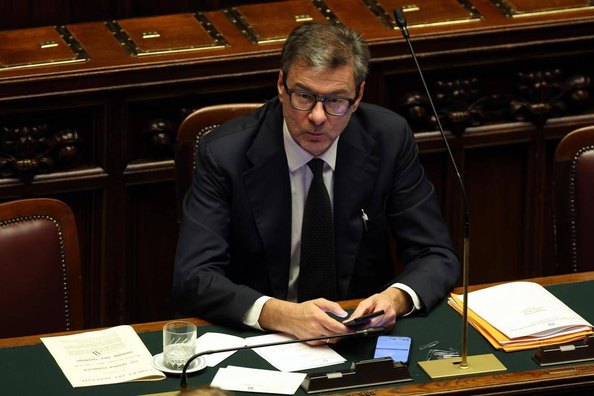 Manovra, Giorgetti: "Da taglio Irpef beneficio medio di 210 euro" - 