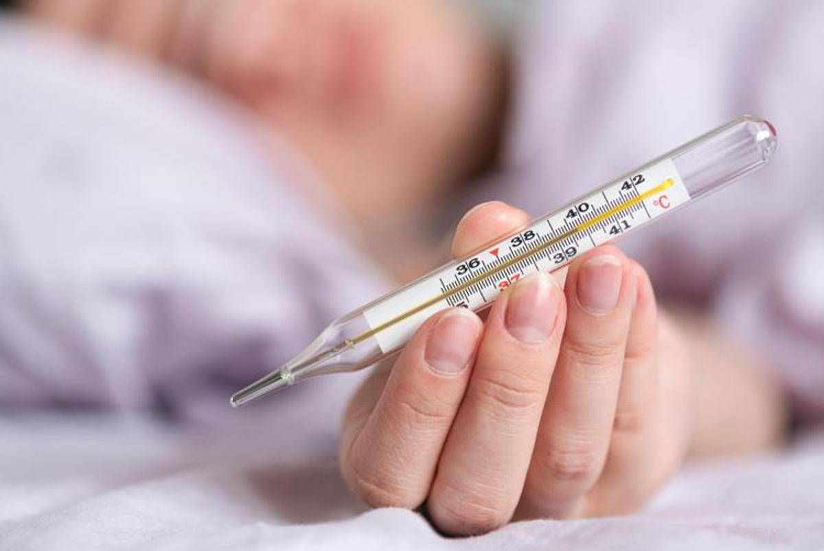 Influenza, l'allarme degli esperti: "Sarà intensa, possibili 15-16 milioni di casi" -