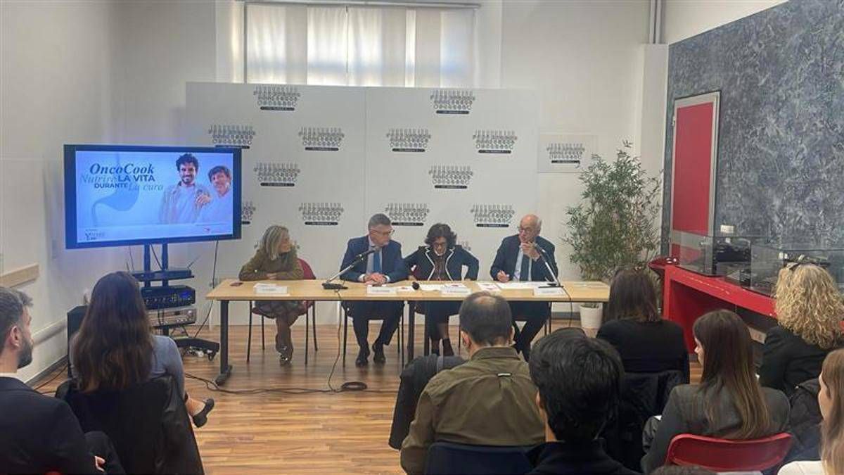 Il 50% dei malati di cancro allo stomaco è malnutrito, web serie insegna dieta corretta - 
