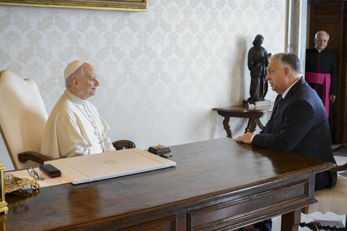 Ucraina, Orban: "Sanzioni a Russia un errore, andrò da Trump per discuterne". In Vaticano l'incontro con il Papa - 