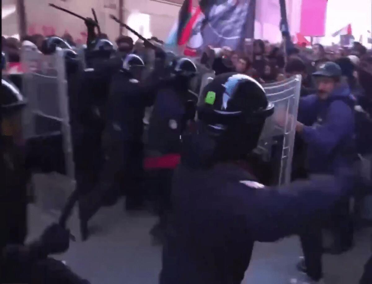 Scontri a Torino | La verità dietro le manifestazioni che scuotono l'Italia! -