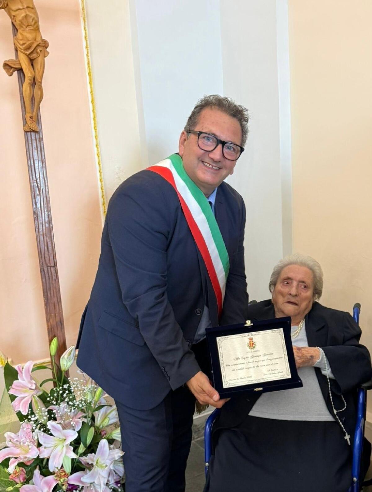 Giuseppa Guerrera compie 100 anni | Scopri perché il Comune di Messina la celebra come un tesoro vivente! -