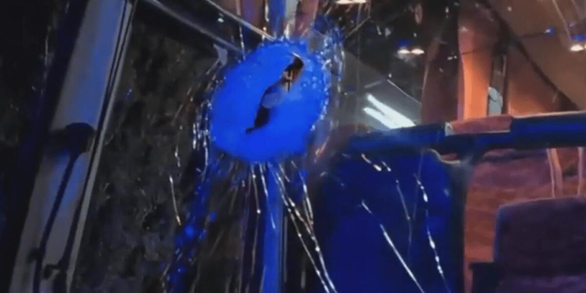 Assalto mortale al bus del Pistoia Basket | È tempo di dire basta alla violenza nel nome dello sport! -