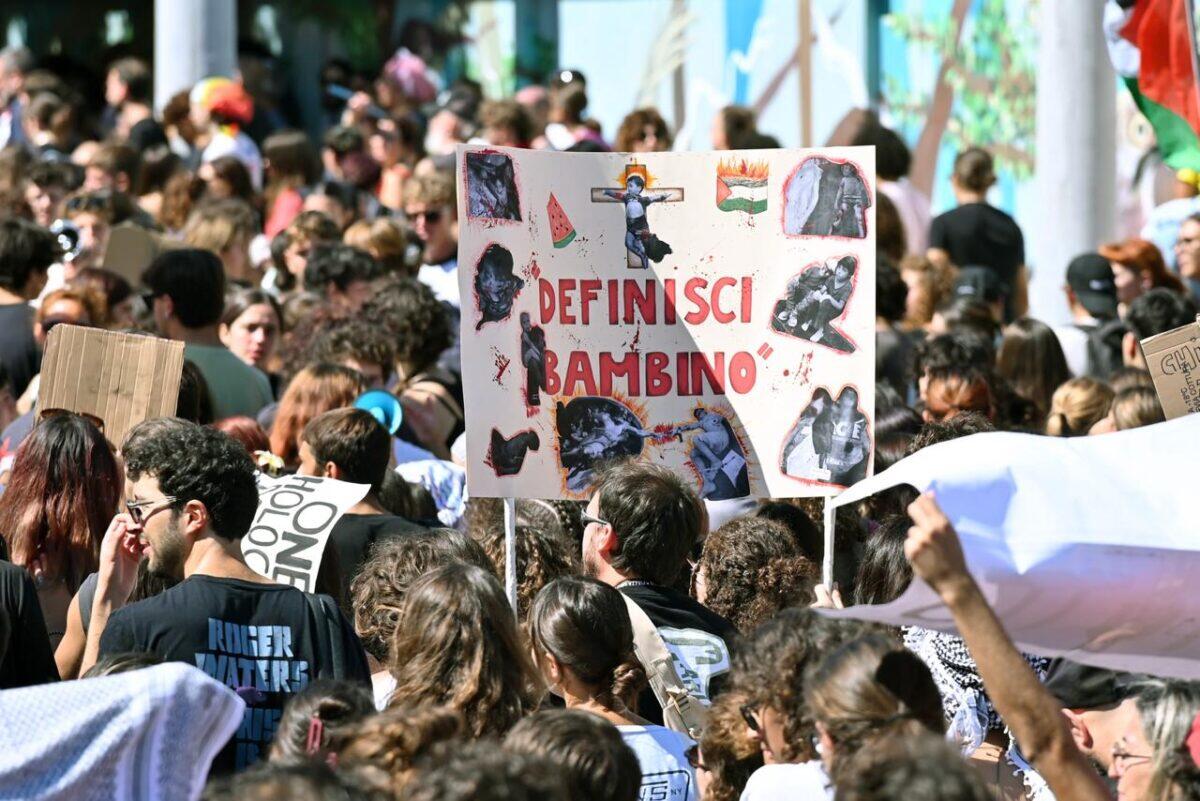 18.457 nomi di bambini uccisi a Gaza | Il silenzio complice del mondo ti sconvolgerà! - 