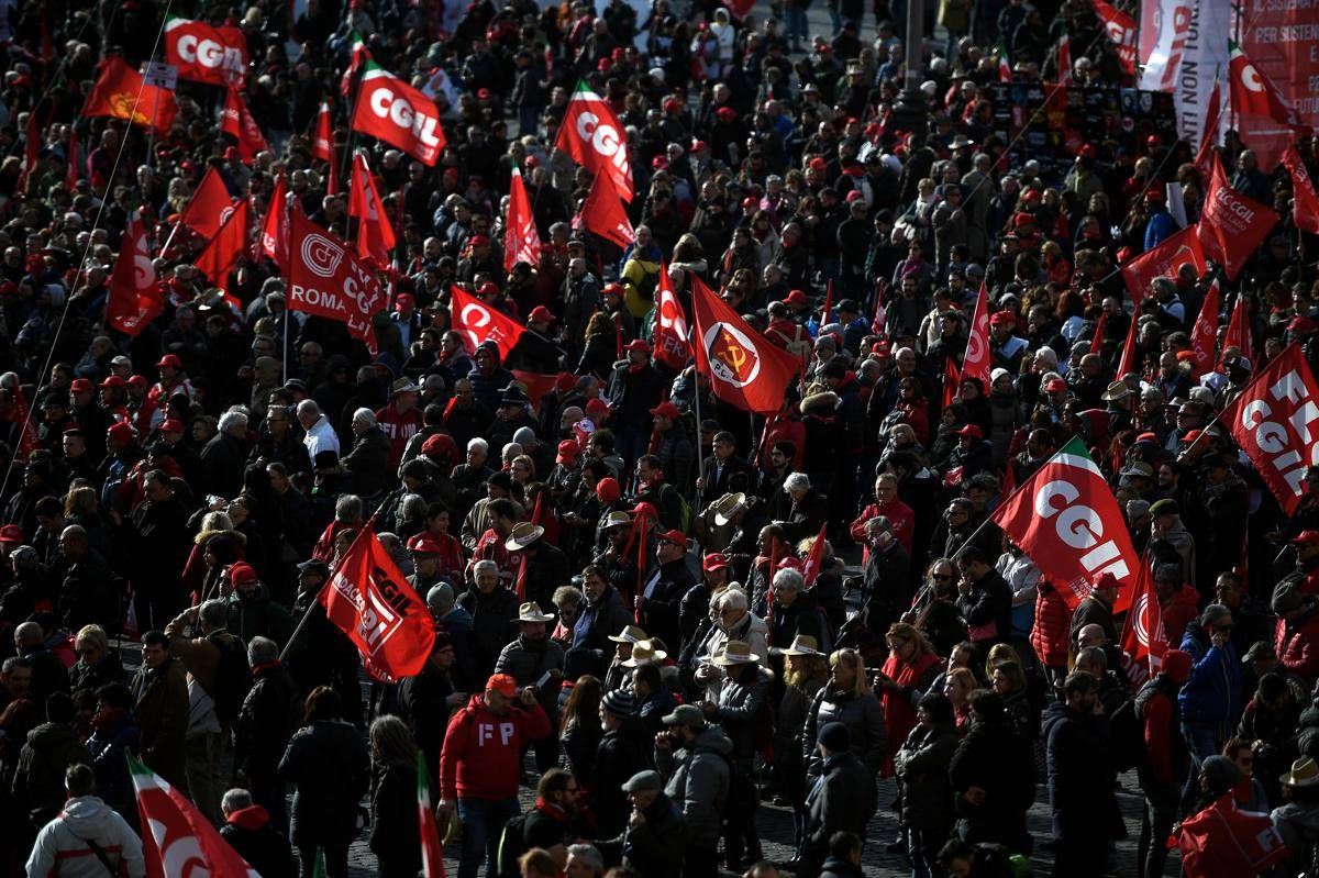 Cgil, sabato in piazza mln lavoratori impoveriti e più di 80 contratti sono scaduti - 