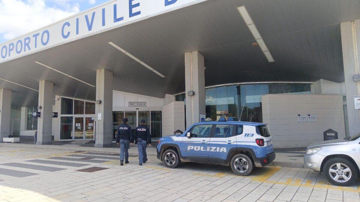 Tre cittadini albanesi respinti dalla Polizia a Ragusa | Cosa significa davvero non avere i documenti in regola? - 