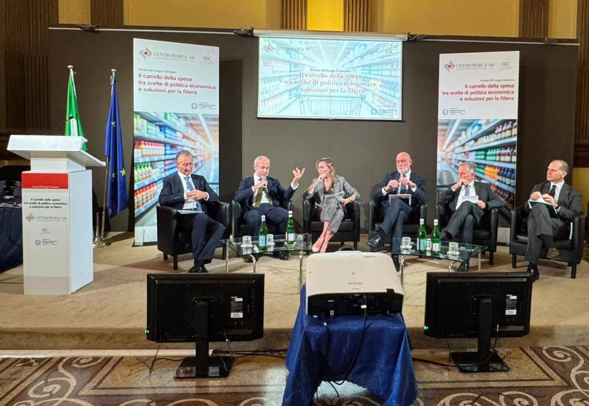 Industria, Valentini (Mimit): "Contesto complesso, servono politiche coraggiose" -