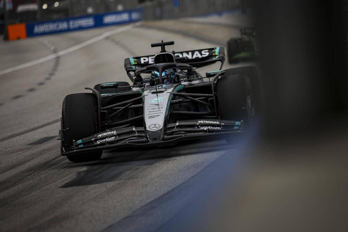 Gp Singapore, Russell in pole davanti a Verstappen. Hamilton sesto, poi Leclerc - 