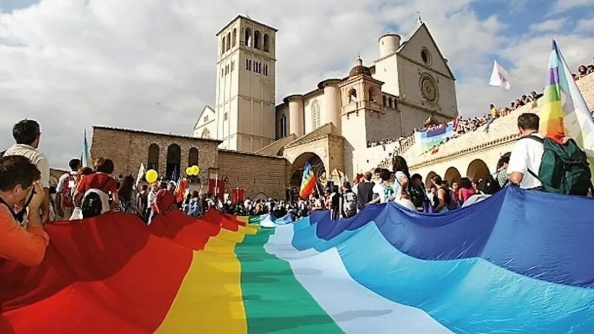 Palermo partecipa alla marcia per la pace | Scopri cosa significa per il futuro della città! - 