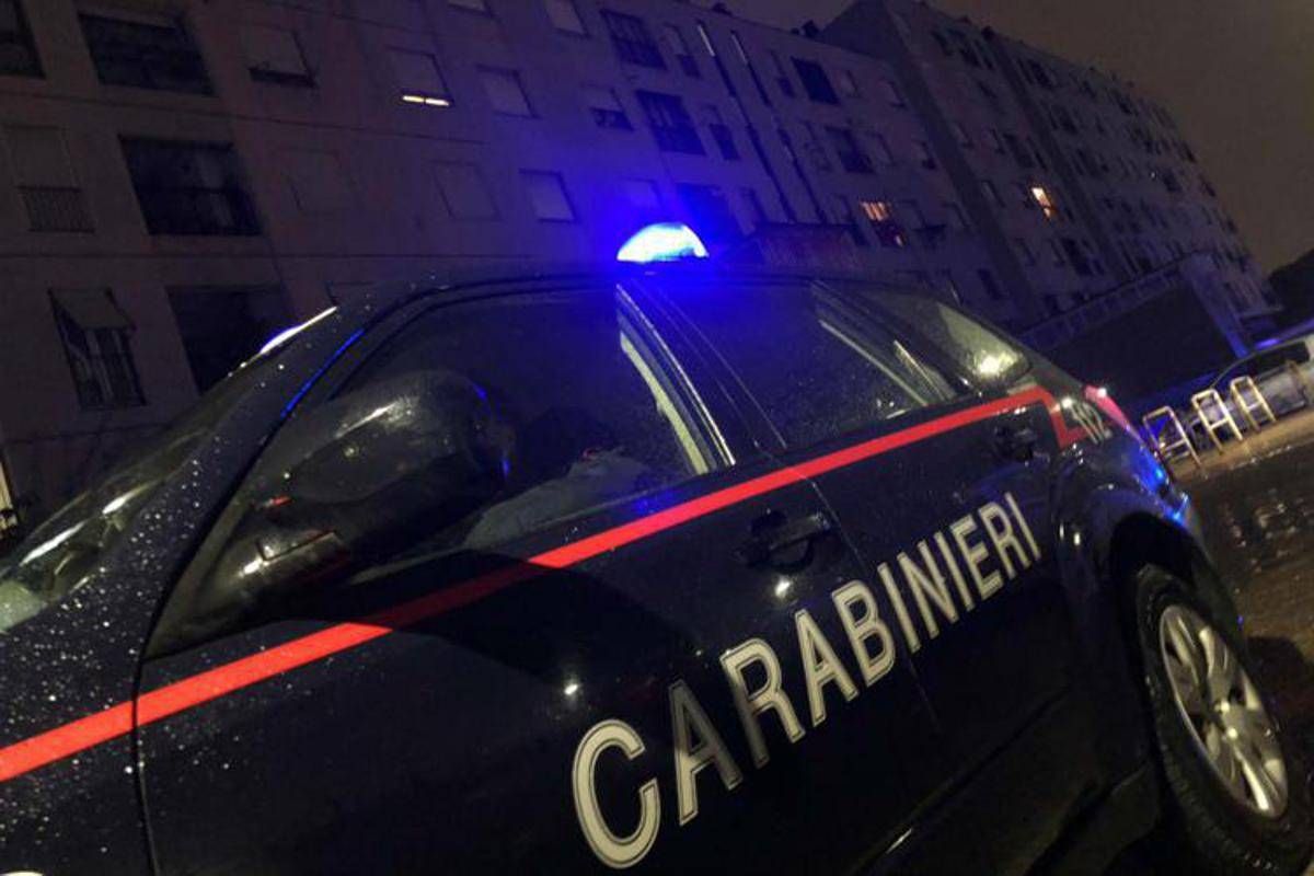 Omicidio nel Torinese, ucciso in strada a Collegno: aggressore in fuga - 