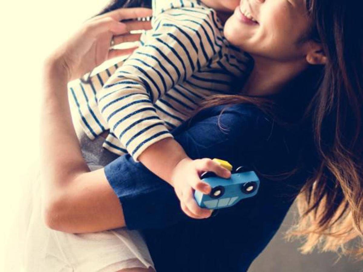 Nuovo bonus mamme: a chi spetta, importo e quando verrà erogato -