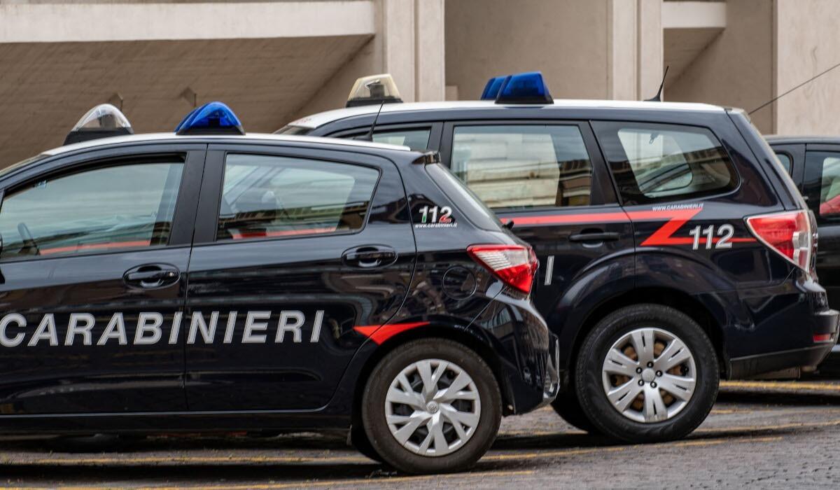 Arrestato un imprenditore usuraio dai Carabinieri | La sorprendente verità dietro il volto pulito di Corleone!