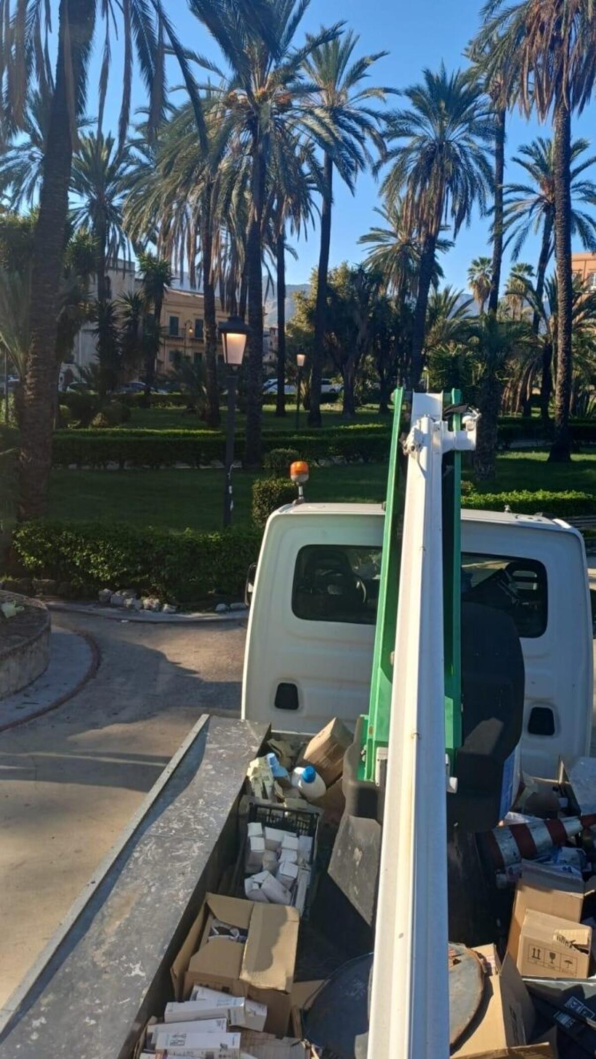 Palermo risplende di nuovo | Scopri perché la manutenzione dell'illuminazione potrebbe sorprenderti! - 