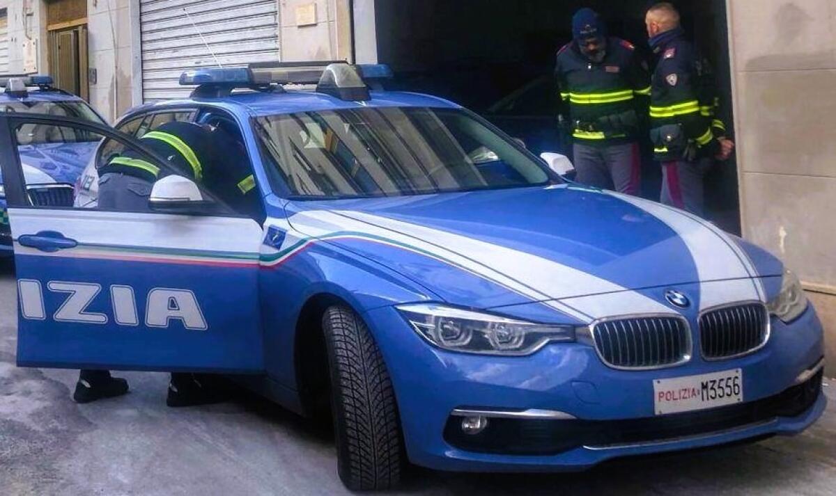 Controlli a sorpresa della Polizia a Caltanissetta | Cosa nasconde davvero l'officina di Niscemi? - 