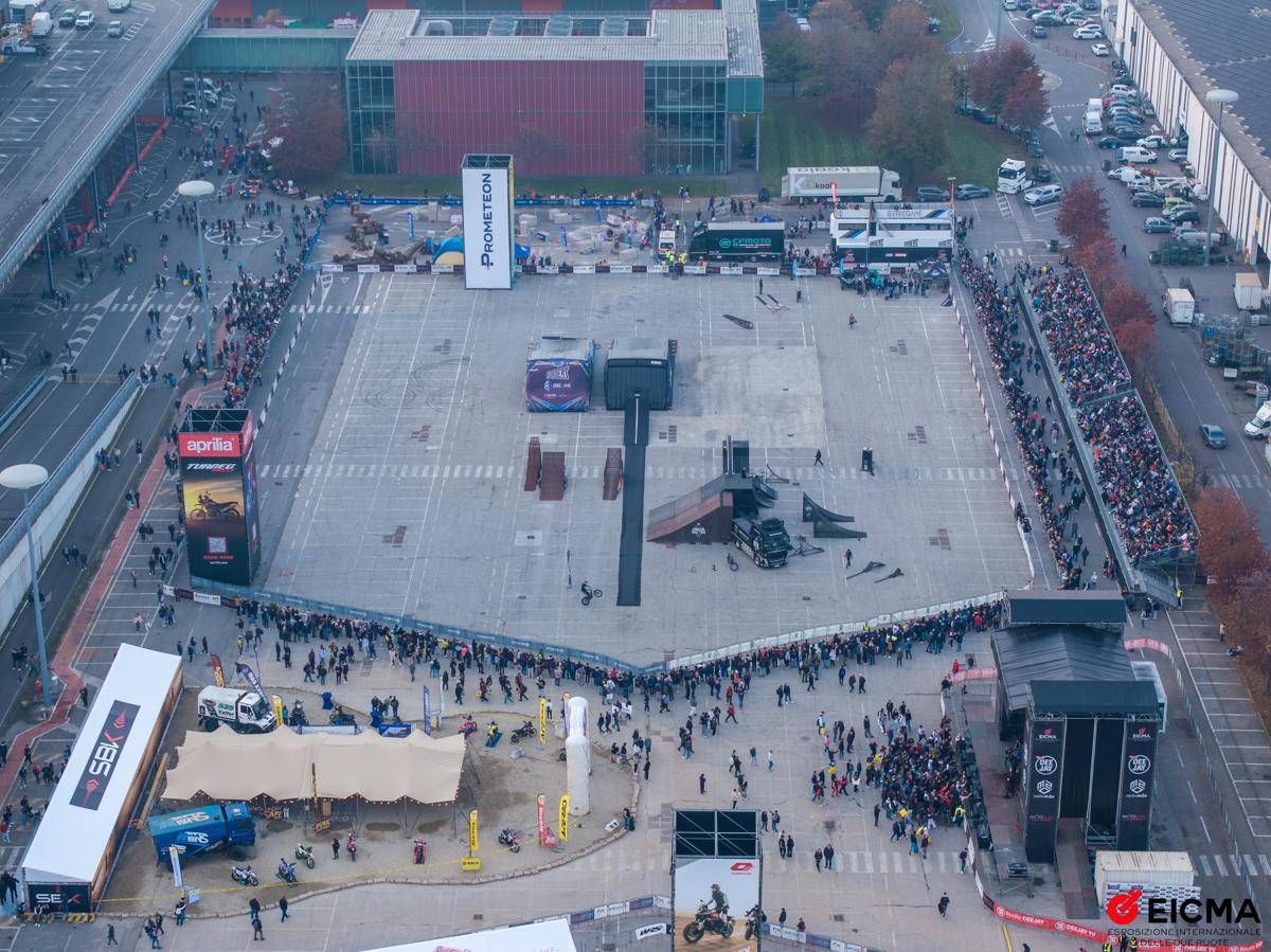 Eicma 2025, 'MotoLive' festeggia 20 anni di adrenalina con leggende del Motorsport - 