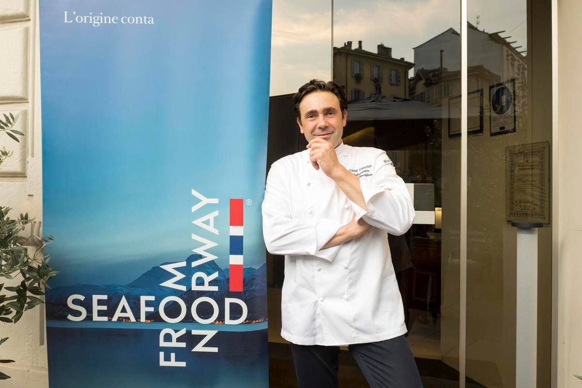 Norwegian Seafood Council, Canzian nominato Ambasciatore dello Stoccafisso di Norvegia in Italia 2025 -
