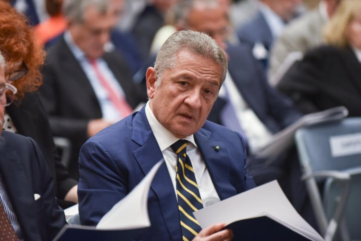 Banche italiane al top in Europa | Perché il futuro economico è più incerto di quanto pensi! - 