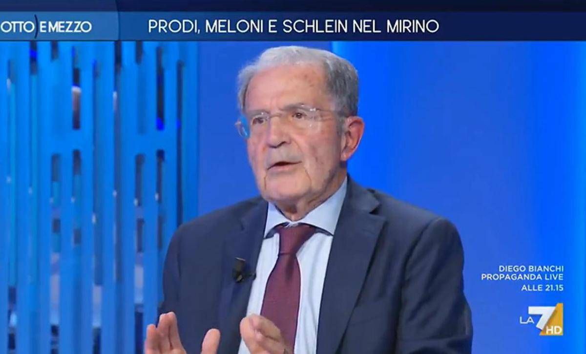 Prodi e la risposta a Lilli Gruber: "Rischio democratico in Italia con Meloni? Non c'è" -