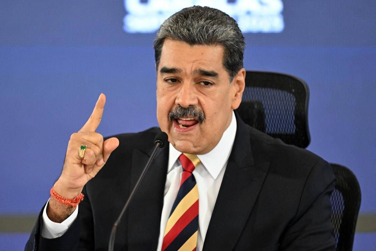 Venezuela, Maduro: "Smantellata cellula Cia che pianificava un finto attacco a nave Usa" -