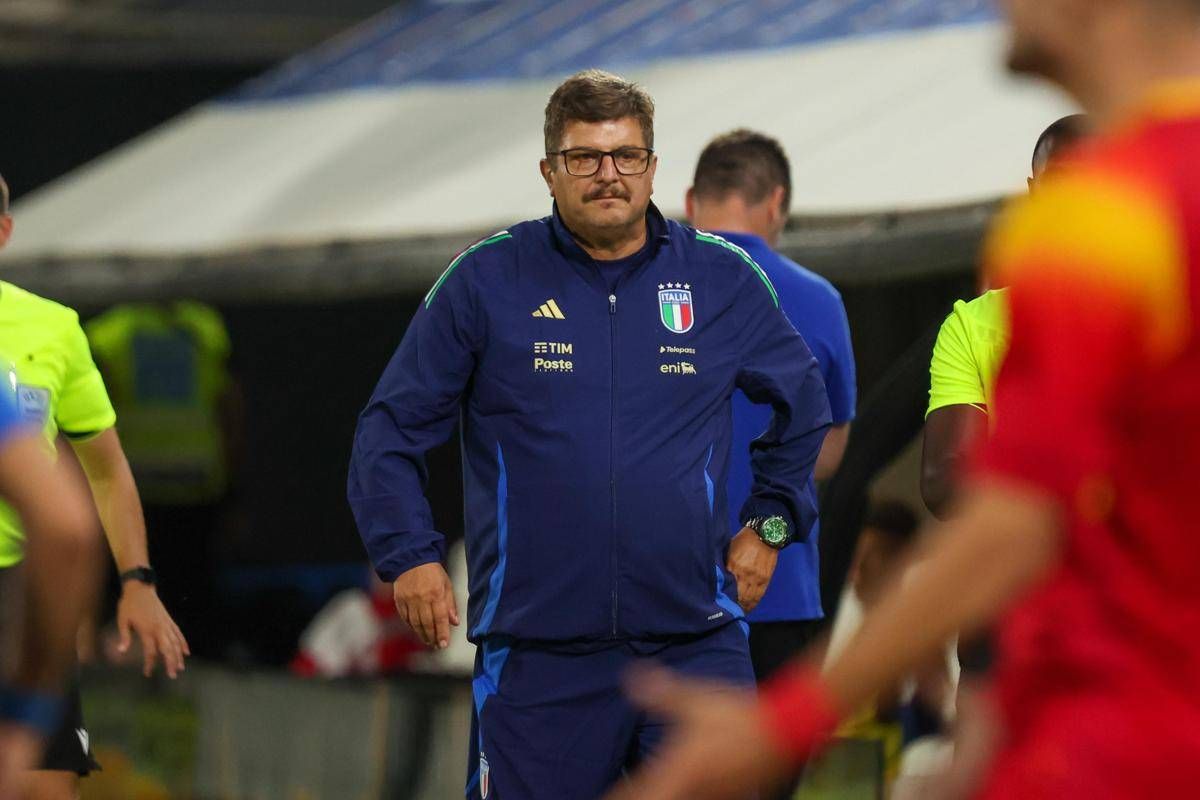 Italia U21 passione... pirati: Baldini li fa allenare con una benda sull'occhio - 