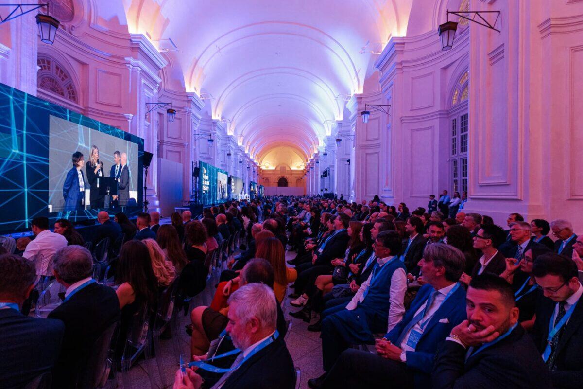 Aizoon festeggia 20 anni con un piano audace per il futuro | È davvero possibile un'innovazione responsabile? - 