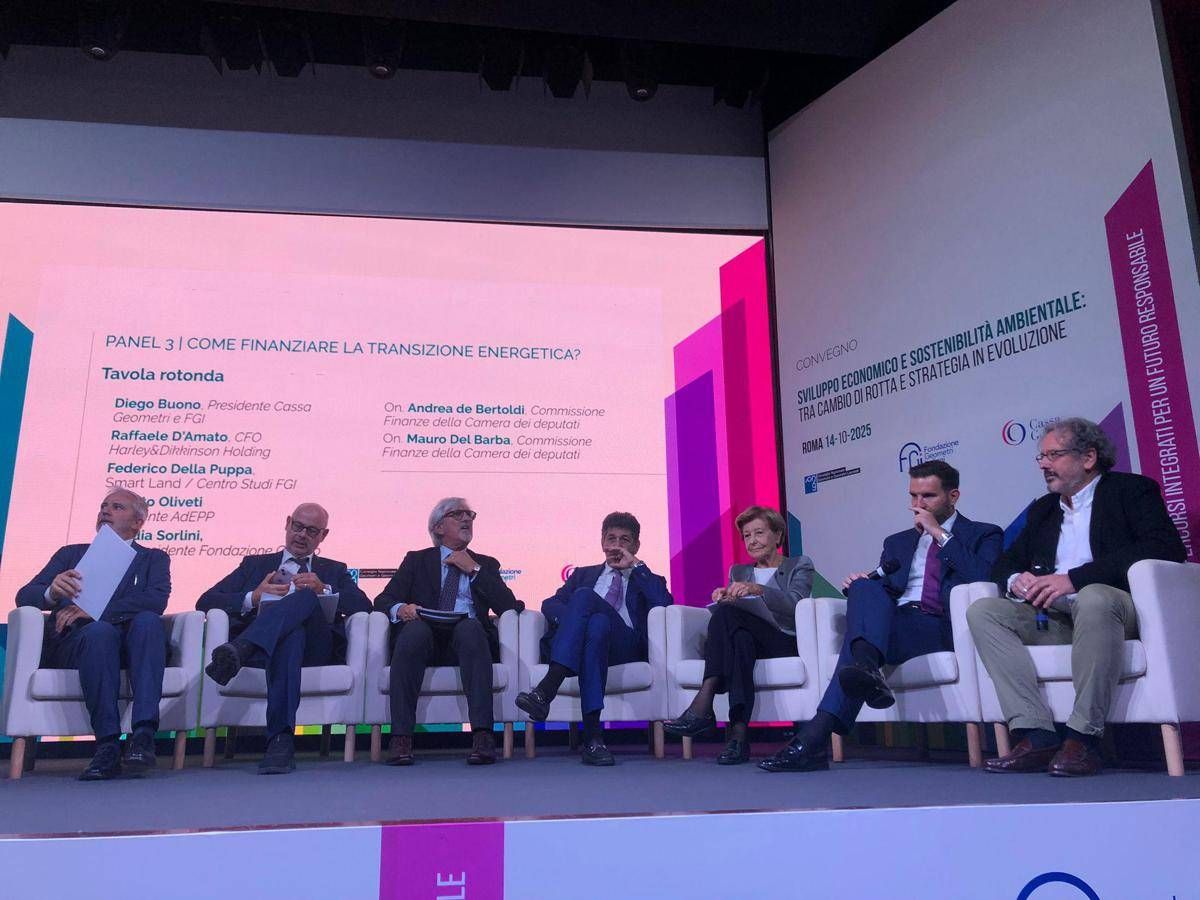Edilizia: Geometri, con meno di 2 mld Stato può sostenere riqualificazione e rigenerazione energetica -