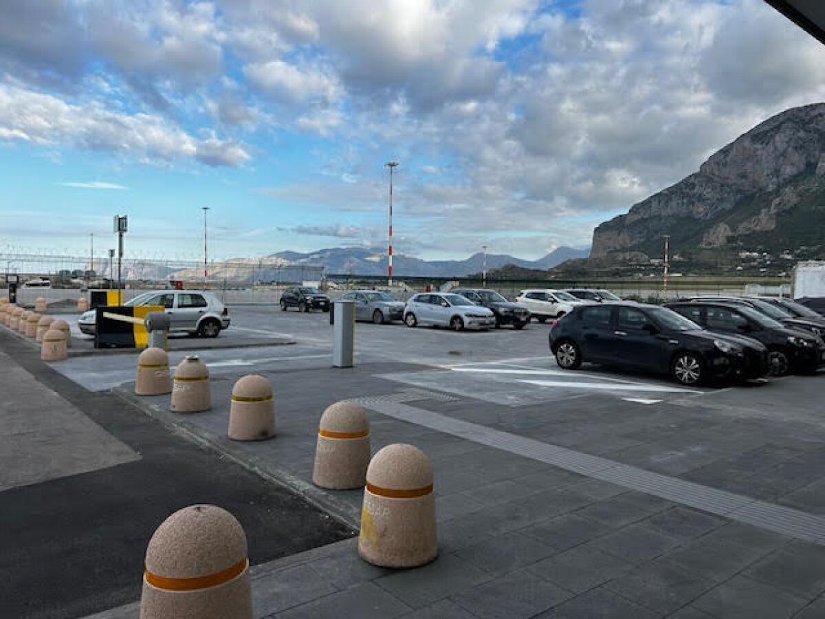 Aeroporto di Palermo: il nuovo parcheggio P4 cambierà tutto ciò che sai sulla mobilità! - 