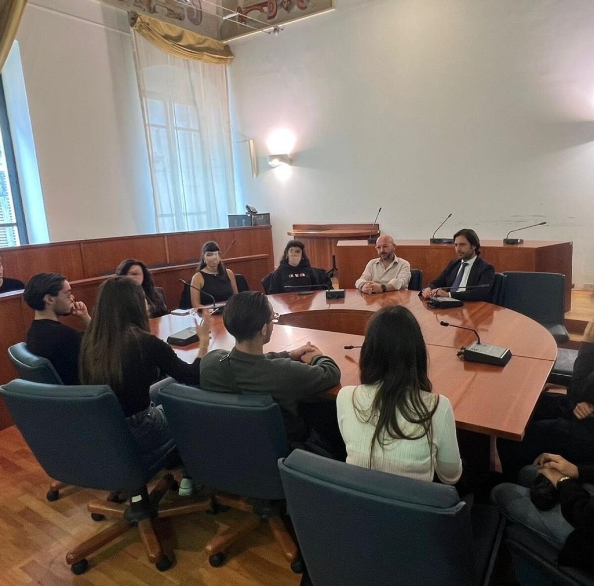 Giovani in marcia a Palermo | L’emergenza violenza giovanile che nessuno si aspettava! -