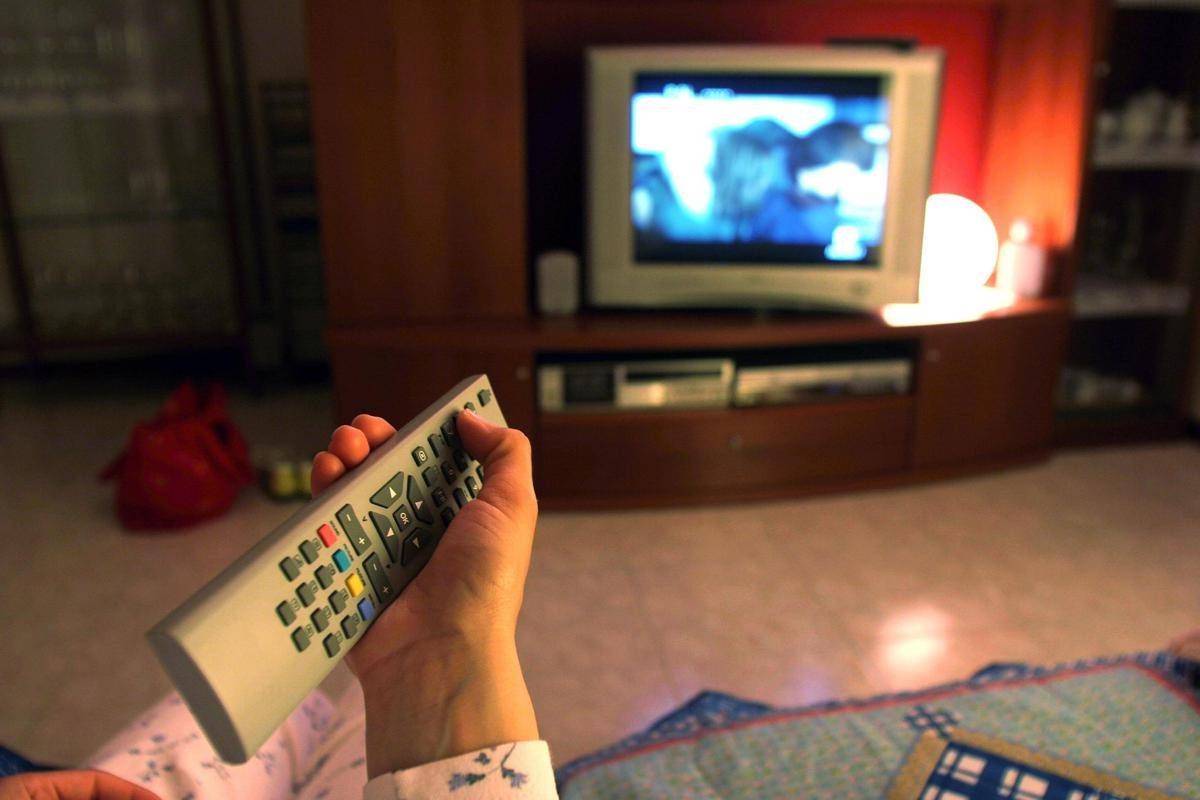 Ascolti tv 7 ottobre, Montalbano su Rai1 vince con 20,3% - 