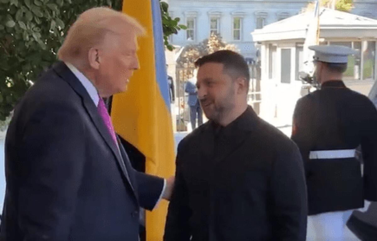 Trump frena sull'invio dei Tomahawk a Kiev | Zelensky rischia di vedere vanificati i suoi piani di pace? -