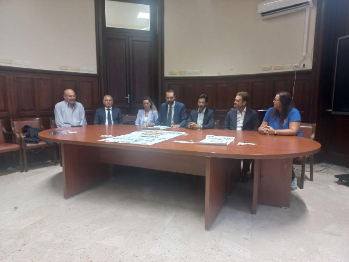 Festival degli Aquiloni | Il Comune di Messina sorprende con un'edicola internazionale di colori e gioia! - 