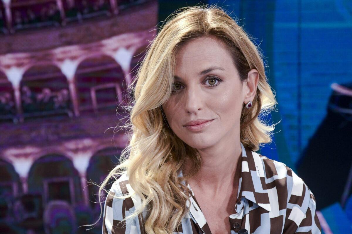 Concerto in piazza contro Beatrice Venezi | Il vero significato della lotta per l'eccellenza nell'arte! -
