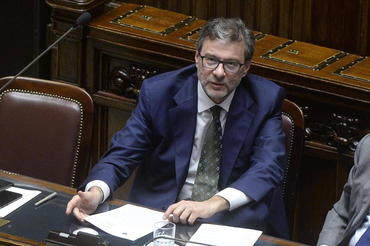Manovra, Dpfp: finanzierà interventi per quasi 16 miliardi. Giorgetti: "Confermato obiettivo sostenibilità" - 