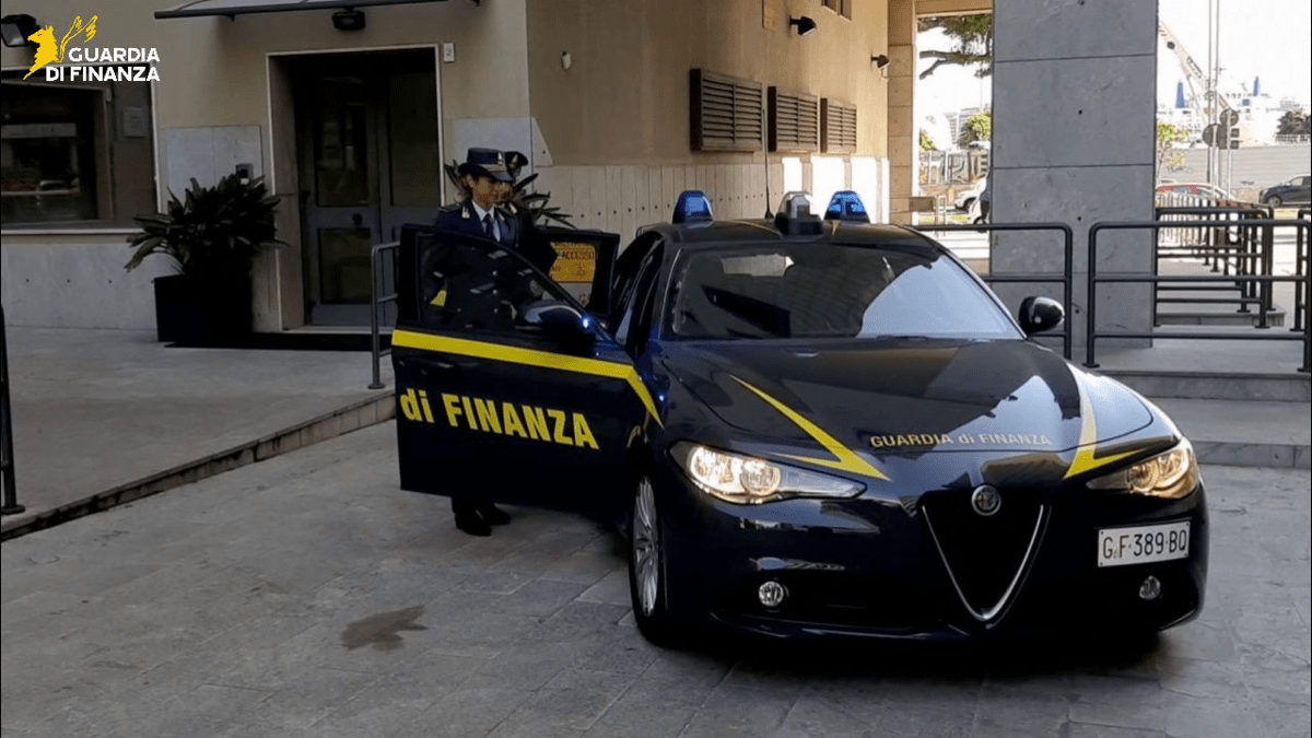 Falsi bonus facciata, sequestri per 3,5 milioni a noto imprenditore - 