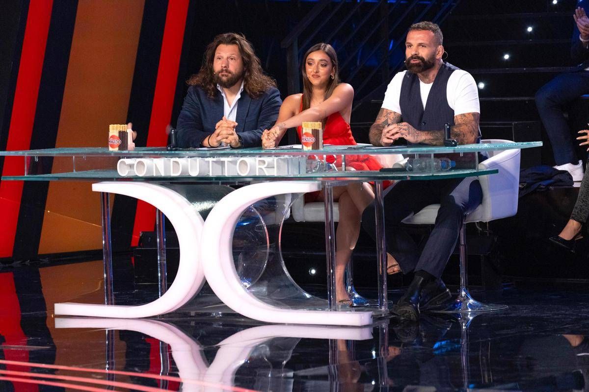 Tu si que vales, stasera 11 ottobre: anticipazioni e superospiti -
