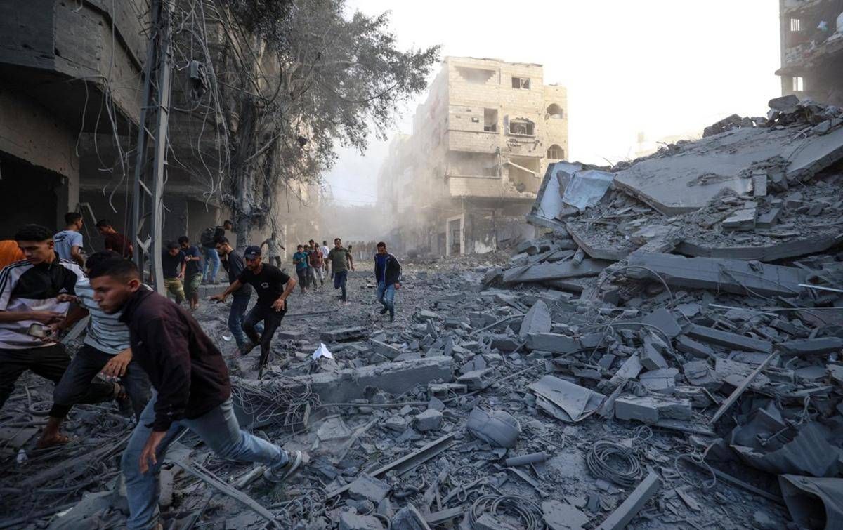 Gaza, dopo i raid torna il cessate il fuoco. Oggi gli inviati di Trump in Israele -