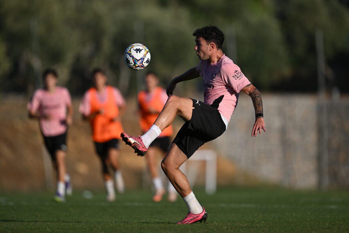 Palermo FC sorprende con un allenamento innovativo | Scopri il segreto dietro la tattica di Inzaghi! -