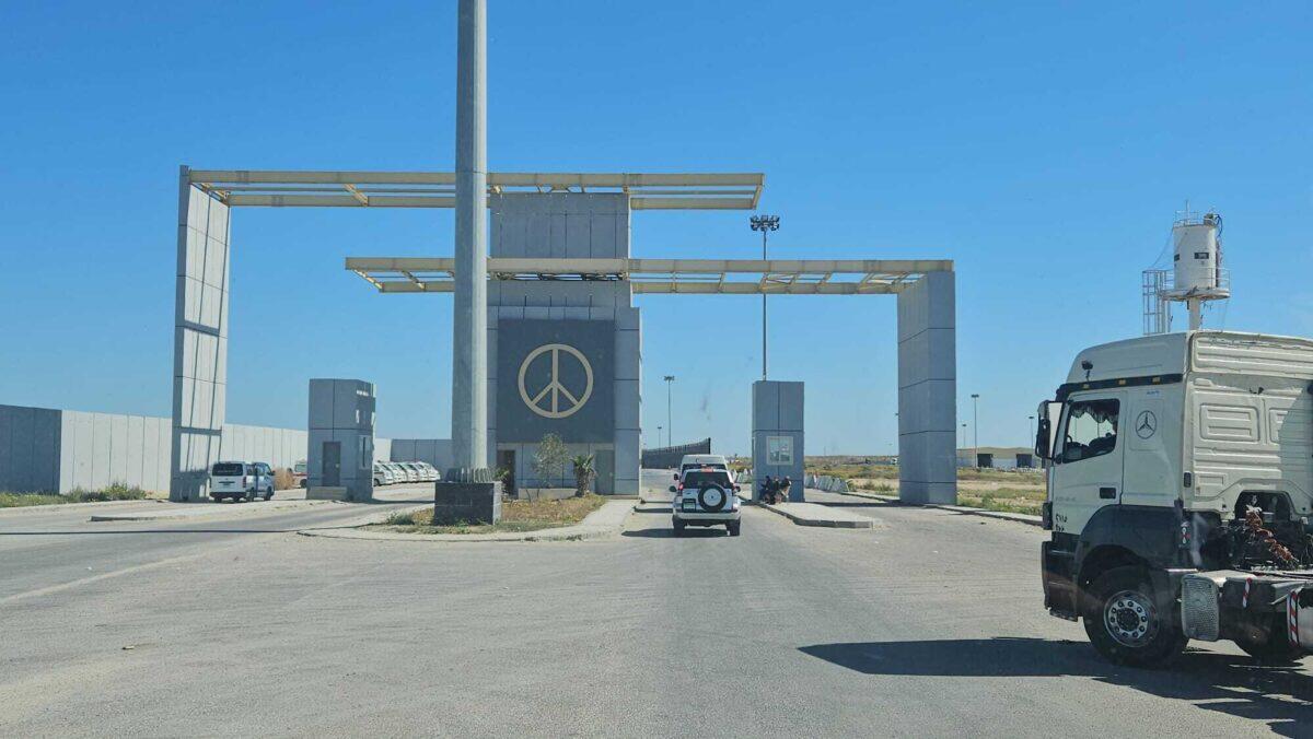 Israele chiude il valico di Rafah | Come la finta pace potrebbe esplodere in un ennesimo conflitto! -