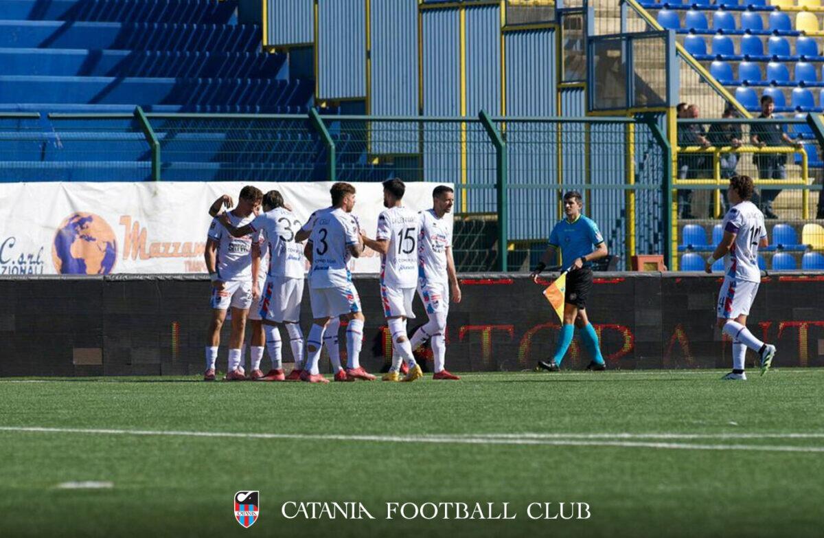 Catania FC domina a Giugliano con un netto 0-3 | Scopri perché la squadra è favorita per la promozione! - 